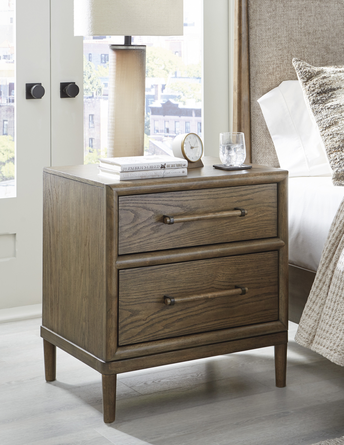 Roanhowe 2 Night Stand