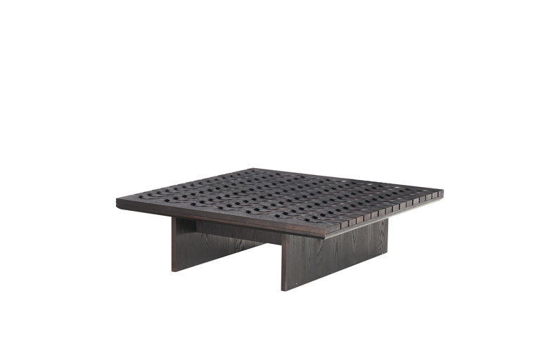 طقم طاولات خشب داكن