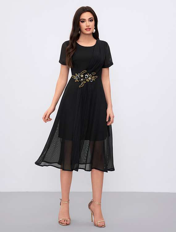 فستان نبيله