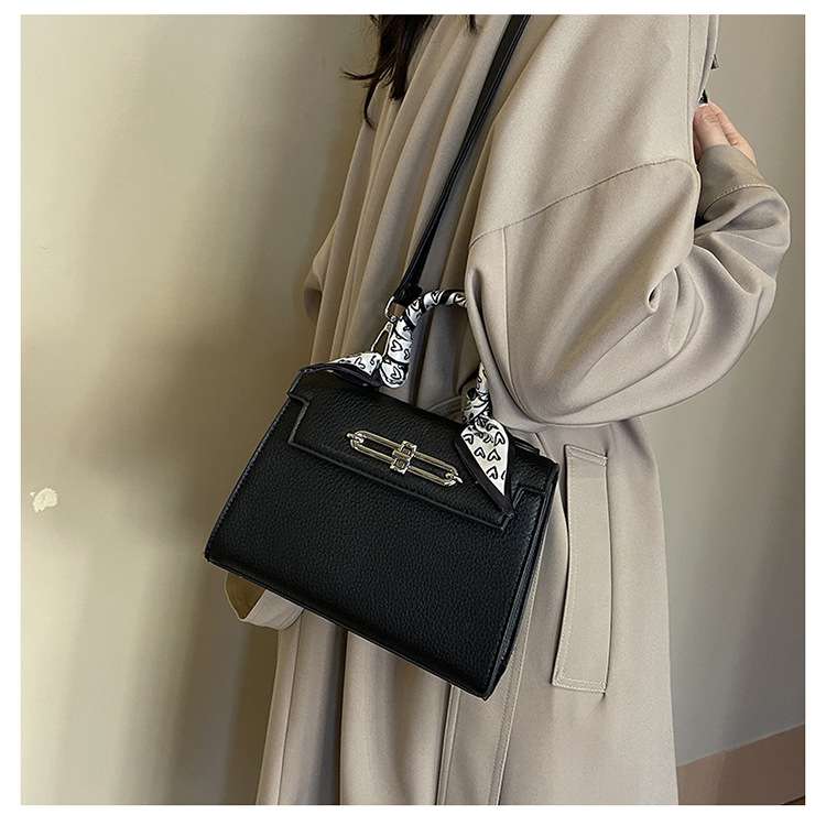 Fashionable Simple Portable Kelly Bag