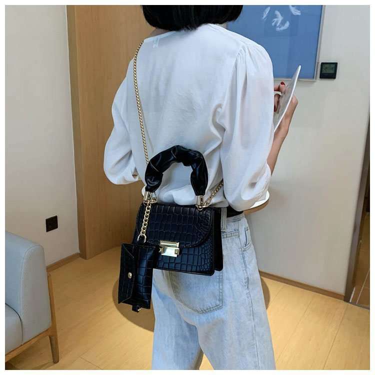 Popular Stone Pattern Handheld Shoulder Chain Bag